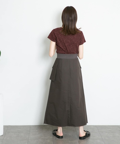 KBF（ケイビーエフ）の「フロントスリットミリタリースカート（スカート・レディース・ダークブラウン/カーキ・ONE）」の19枚目の写真