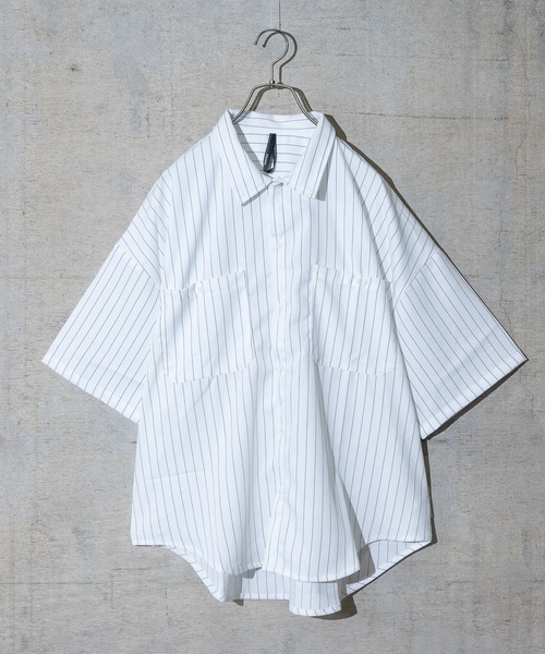 JOHN'S CLOSET（ジョンズクローゼット）の「【i】ポリツイルルーズフィットワークシャツ/ビッグシャツ 半袖（シャツ/ブラウス・メンズ・ホワイト/チャコールグレー/ブラック/ネイビー/グレー/サックスブルー/グリーン/ホワイト系その他/ブラック系その他/グレー系その他/ベージュ系その他/グリーン系その他/グレイッシュベージュ/ホワイト系その他2/ホワイト系その他3/ブラック系その他2/ブラック系その他3/グレー系その他2/グリーン系その他2/グリーン系その他3/ネイビー系/サックスブルー系1・MEDIUM/LARGE/X-LARGE）」の3枚目の写真