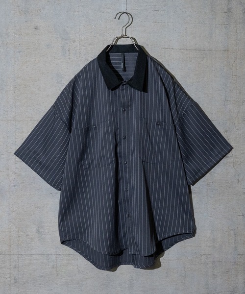 JOHN'S CLOSET（ジョンズクローゼット）の「【i】ポリツイルルーズフィットワークシャツ/ビッグシャツ 半袖（シャツ/ブラウス・メンズ・ホワイト/チャコールグレー/ブラック/ネイビー/グレー/サックスブルー/グリーン/ホワイト系その他/ブラック系その他/グレー系その他/ベージュ系その他/グリーン系その他/グレイッシュベージュ/ホワイト系その他2/ホワイト系その他3/ブラック系その他2/ブラック系その他3/グレー系その他2/グリーン系その他2/グリーン系その他3/ネイビー系/サックスブルー系1・MEDIUM/LARGE/X-LARGE）」の12枚目の写真