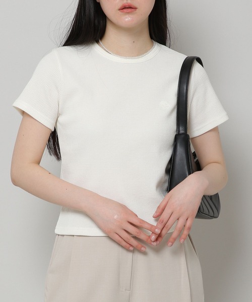 ALAND(エーランド)の「3.3 Field Trip/3.3 LOGO TEE 2285627(Tシャツ/カットソー・レディース・ネイビー/イエロー/セージグリーン/アイボリー・FREE)」の1枚目の写真