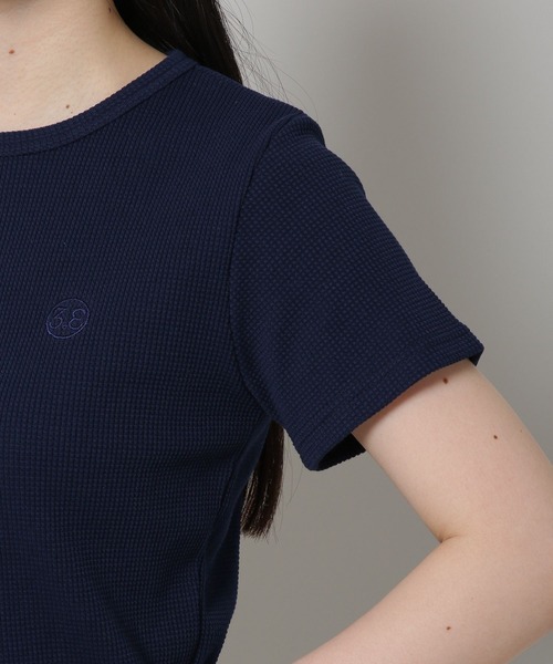 ALAND(エーランド)の「3.3 Field Trip/3.3 LOGO TEE 2285627(Tシャツ/カットソー・レディース・ネイビー/イエロー/セージグリーン/アイボリー・FREE)」の21枚目の写真