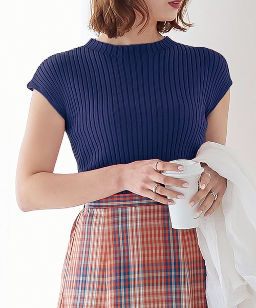 KOBE LETTUCE（コウベレタス）の「フレンチスリーブリブニットトップス（ニット/セーター・レディース・ネイビー/オフホワイト/ブラック/レッド系/チョコ/グレイッシュベージュ/ベージュ系/ブラック系/ブルー系1/イエロー系/ホワイト系/ブルー系/イエロー/ベージュ系その他・L/M/L1/M1）」の9枚目の写真