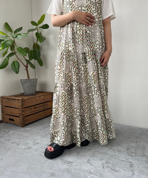 ＪＵＧＬＡＮＳ（ユグランス）の「☆ ふんわり揺れ感。アソート柄ティアードキャミワンピース　220160（ワンピース・レディース・ホワイト×ブラウン/ホワイト×ネイビー・FREE）」の11枚目の写真