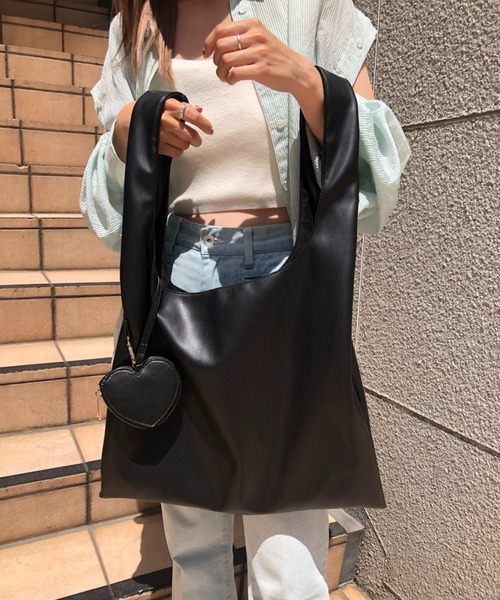 one after another NICE CLAUP（ワンアフターアナザーナイスクラップ）の「ハートポーチ付きトートバッグ（トートバッグ・レディース・オフホワイト/ブラック/レオパード・FREE）」の21枚目の写真