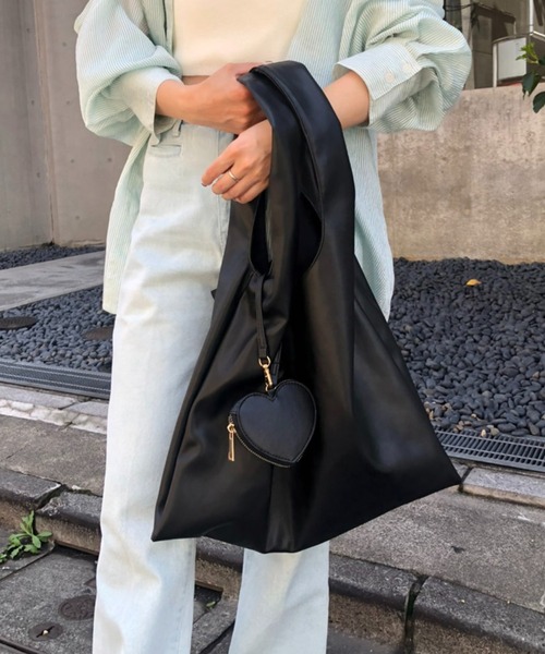 one after another NICE CLAUP（ワンアフターアナザーナイスクラップ）の「ハートポーチ付きトートバッグ（トートバッグ・レディース・オフホワイト/ブラック/レオパード・FREE）」の16枚目の写真