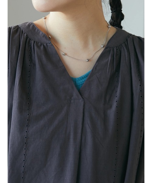 CRAFT STANDARD BOUTIQUE(クラフトスタンダードブティック)の「【インドコットン】スカラップ刺繍ワンピース *◆(ワンピース・レディース・チャコールグレー・FREE)」の9枚目の写真