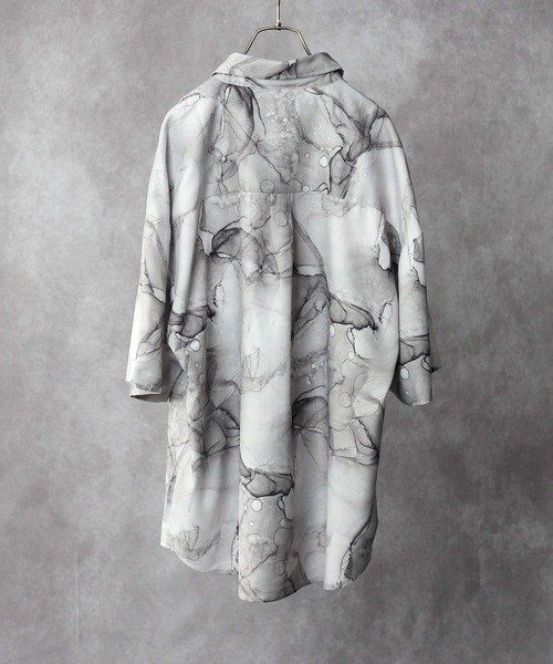 Right-on(ライトオン)の「【WEB限定】 総柄シャツ(シャツ/ブラウス・メンズ・ピンク/ダークグレー/ブラック/ブルー/ブラック×ブルー/グレー/サックスブルー/ライム/グリーン/ホワイト/ブラック×レッド・L/M/XL)」の21枚目の写真