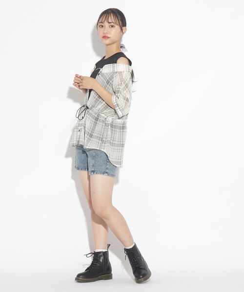 PINK-latte（ピンクラテ）の「◆レイヤード風透けシャツトップス（シャツ/ブラウス・キッズ・ピンク系その他/ホワイト系4/ライトグリーン系1・15 /14/16）」の13枚目の写真