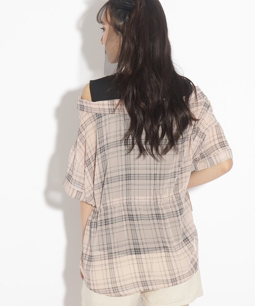 PINK-latte（ピンクラテ）の「◆レイヤード風透けシャツトップス（シャツ/ブラウス・キッズ・ピンク系その他/ホワイト系4/ライトグリーン系1・15 /14/16）」の6枚目の写真