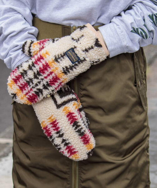 PENDLETON（ペンドルトン）の「【PENDLETON/ペンドルトン】別注HARDING ボアグローブ 手袋 ミトン フリース（手袋・メンズ・ホワイト系その他/ブラック系その他/ベージュ系その他・FREE）」の19枚目の写真