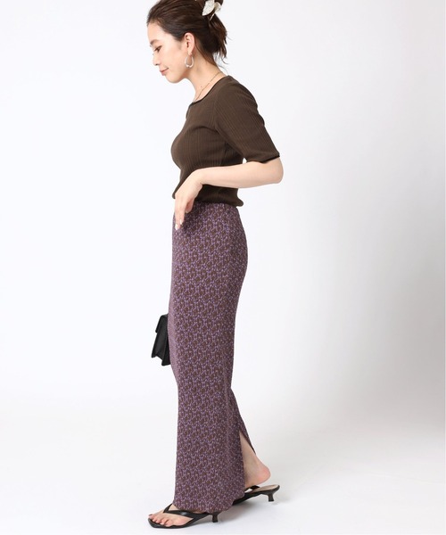 B.C STOCK（ベーセーストック）の「フラワープリーツタイトスカート（スカート・レディース・ブラック/ブラウン/グリーン・FREE）」の9枚目の写真