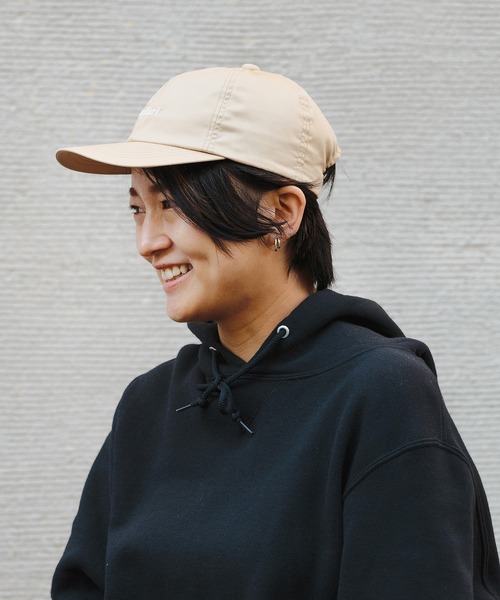 narifuri(ナリフリ)の「6パネルキャップ(キャップ・メンズ・ブラック/ベージュ・FREE)」の1枚目の写真