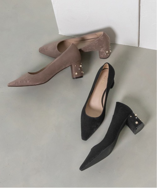RANDA（ランダ）の「ヒールコンシャススエードパンプス（パンプス・レディース・ブラック/グレイッシュベージュ・22.5/23/23.5/24/24.5/25/25.5/22）」の3枚目の写真