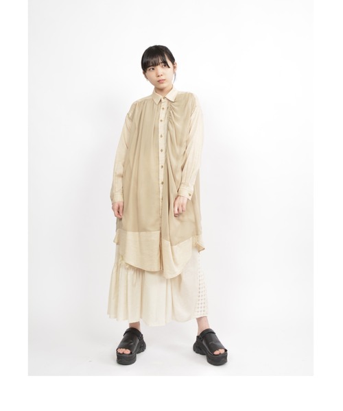 gomme（ゴム）の「C/Wビエラ　ロングシャツ（シャツ/ブラウス・レディース・ブラック/ベージュ・MEDIUM）」の19枚目の写真