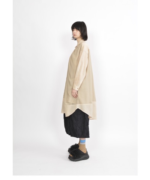 gomme（ゴム）の「C/Wビエラ　ロングシャツ（シャツ/ブラウス・レディース・ブラック/ベージュ・MEDIUM）」の18枚目の写真