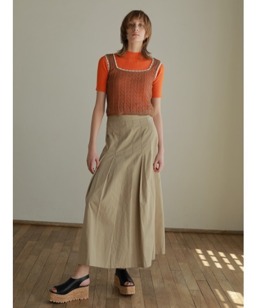 AMAIL(アマイル)の「Casual almond skirt(スカート・レディース・ブラック/ベージュ・S/M)」の8枚目の写真