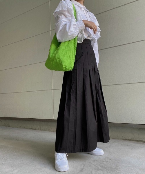 AMAIL(アマイル)の「Casual almond skirt(スカート・レディース・ブラック/ベージュ・S/M)」の17枚目の写真