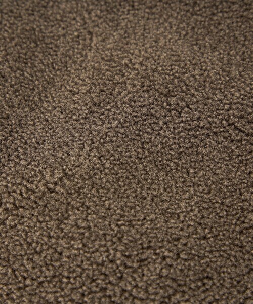 TAION（タイオン）の「【別注】＜ TAION ＞ダウンボア マフラー（マフラー・レディース・グレー/オフホワイト/ブラック/モカ・FREE）」の7枚目の写真