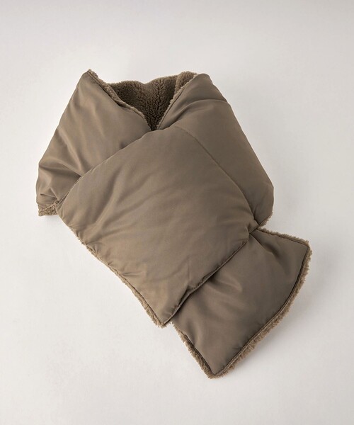 TAION（タイオン）の「【別注】＜ TAION ＞ダウンボア マフラー（マフラー・レディース・グレー/オフホワイト/ブラック/モカ・FREE）」の10枚目の写真