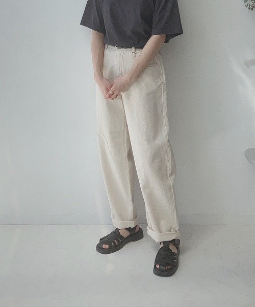 AS KNOW AS plus（アズノゥアズプラス）の「♪ベルト付ゆるりカーブパンツ（デニムパンツ・レディース・ホワイト系/ブラック系/ブラウン系/カーキ系/ピンク系/グリーン系/サックスブルー/アイボリー/ブラック系1/グリーン/ケミカルウォッシュ/ブラック/オレンジ/キナリ/ブルー系その他/オフホワイト/インディゴブルー/ブルー系その他2/ピンク系2/サックスブルー系/キャメル/サックスブルー系1/ブルー系1/イエロー/サックスブルー系2/ブルー系2/サックスブルー系3/その他/グレー系その他/ブラック系2/ダークネイビー/ブルー系3/ネイビー系/サックスブルー系4/カーキブラウン/ブラック系3/アイボリー系4/グリーン系4/ブラック系4/ブラック系5・FREE）」の4枚目の写真