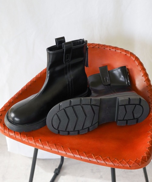 IAMUSE（アイアミューズ）の「バックジップショートブーツ S0785【IAMUSE】（ブーツ・レディース・ブラック・24cm/23cm/23.5cm/24.5cm）」の7枚目の写真