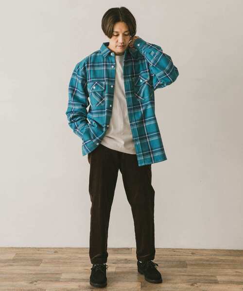 BIG MIKE(ビッグマイク)の「『別注』BIG MIKE×DOORS HEAVY FLANNEL 旧ロゴシャツ(シャツ/ブラウス・メンズ・ブラック系その他/ベージュ系その他/ブルー系その他・MEDIUM/LARGE)」の17枚目の写真