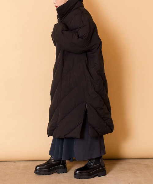 OSMOSIS（オズモーシス）の「エコダウンビッグコート（ダウンジャケット/コート・レディース・キャメル/ライトカーキ/ブラック・ONE SIZE）」の22枚目の写真