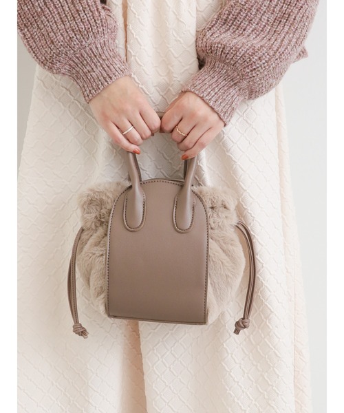 ehka sopo（エヘカソポ）の「ファーコンビ巾着ショルダーバッグ（ショルダーバッグ・レディース・モカ/ベージュ/ブラウン・ﾌﾘ-）」の3枚目の写真