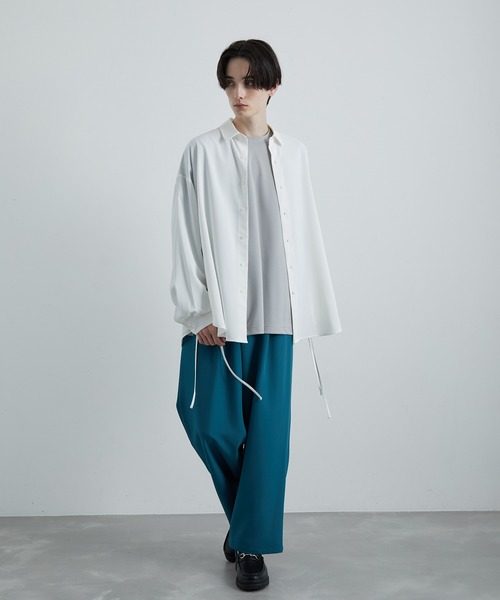 JUNRED（ジュンレッド）の「【 UNISEX 】スリットコードオーバーシャツ（シャツ/ブラウス・メンズ・ブラック/サックスブルー/ホワイト/ブルー系その他4・S/M/L）」の15枚目の写真