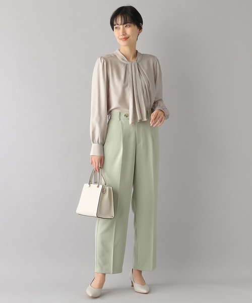 LEPSIM（レプシィム）の「キレイめタックテーパードパンツ　173170（スラックス・レディース・グリーン/ベージュ系その他/ブラック・MEDIUM/LARGE）」の7枚目の写真