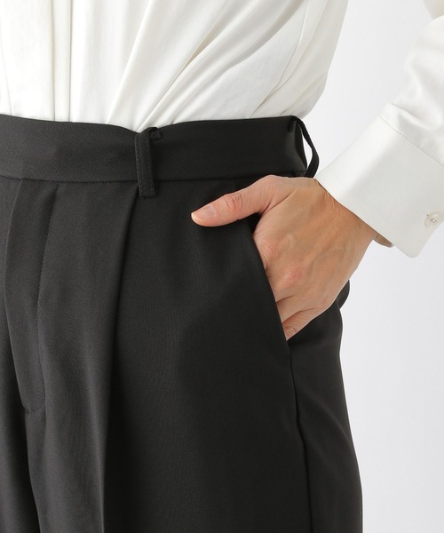 LEPSIM（レプシィム）の「キレイめタックテーパードパンツ　173170（スラックス・レディース・グリーン/ベージュ系その他/ブラック・MEDIUM/LARGE）」の21枚目の写真