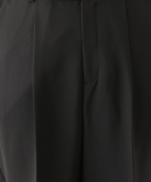 LEPSIM（レプシィム）の「キレイめタックテーパードパンツ　173170（スラックス・レディース・グリーン/ベージュ系その他/ブラック・MEDIUM/LARGE）」の9枚目の写真