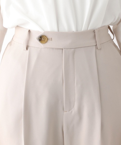 LEPSIM（レプシィム）の「キレイめタックテーパードパンツ　173170（スラックス・レディース・グリーン/ベージュ系その他/ブラック・MEDIUM/LARGE）」の6枚目の写真