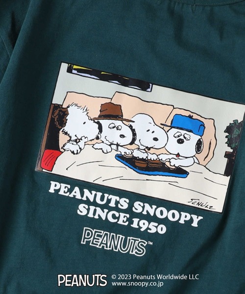 Right-on(ライトオン)の「【キャラクター】スヌーピーTシャツ(Tシャツ/カットソー・キッズ・ホワイト/ブルー/イエロー/サックスブルー/ブラック/グリーン・130/120/140/105/150)」の13枚目の写真