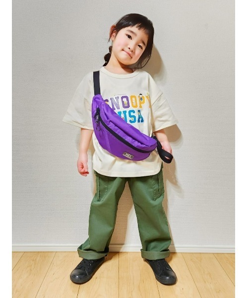 Right-on(ライトオン)の「【キャラクター】スヌーピーTシャツ(Tシャツ/カットソー・キッズ・ホワイト/ブルー/イエロー/サックスブルー/ブラック/グリーン・130/120/140/105/150)」の21枚目の写真