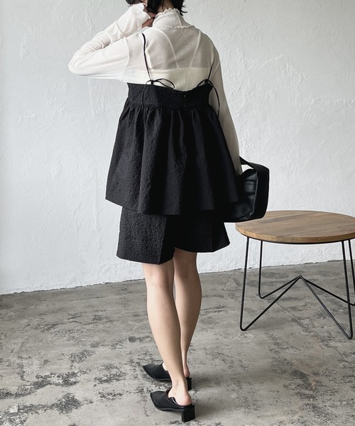 LIAN（リアン）の「ふくれジャガードペプラムキャミソール（キャミソール・レディース・ブラック/アイボリー/ブルー・FREE）」の14枚目の写真