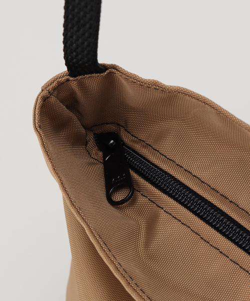 MELO（メロ）の「【MELO/メロ】別注ミニショルダーバッグ（ショルダーバッグ・レディース・ベージュ/ブラウン/ピンク/ブラック・FREE）」の12枚目の写真