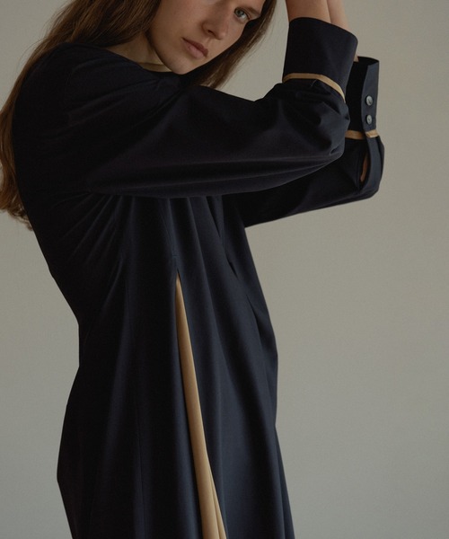 MANOF（マノフ）の「DEEP SLIT LAYERED ONE PIECE（ワンピース）」 - WEAR