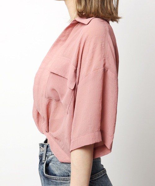 SPIRALGIRL（スパイラルガール）の「ワッシャーシアークロップドシャツ（シャツ/ブラウス・レディース・ブラック/ホワイト/ピンク・FREE）」の12枚目の写真