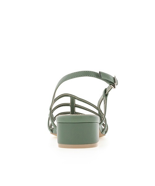 A de Vivre(アドゥヴィーヴル)の「サステナブル ブロックスリングサンダル(サンダル・レディース・ブラック/オレンジ/グリーン・M/L/S/LL)」の8枚目の写真