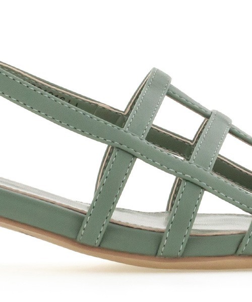 A de Vivre(アドゥヴィーヴル)の「サステナブル ブロックスリングサンダル(サンダル・レディース・ブラック/オレンジ/グリーン・M/L/S/LL)」の10枚目の写真