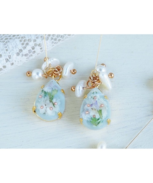 tone（トーン）の「【Riko】淡水パール×小粒ドロップピアス(MA)（ピアス（両耳用）・レディース・ブラック/グリーン/イエロー/ピンク・FREE）」の2枚目の写真