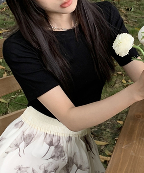 DAY CLOSET（デイ クローゼット）の「レディース 半袖クロップド丈バックリボントップス（Tシャツ/カットソー・レディース・カーキ/ブラック・L/M/S）」の4枚目の写真