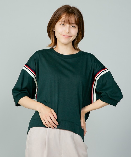 fort point(フォーポイント)の「【FORT POINT/フォートポイント】 袖ラインでシンプル×個性的 ライン入りプルオーバー バルーン袖(Tシャツ/カットソー・レディース・ブラック/アイボリー/グリーン・MEDIUM)」の21枚目の写真