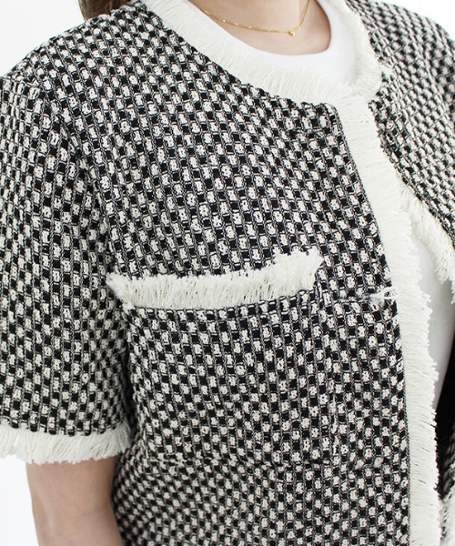 MODE ROBE（モードローブ）の「フリンジライン半袖ツイードジャケット（ノーカラージャケット・レディース・アイボリー/ブラック・FREE）」の5枚目の写真