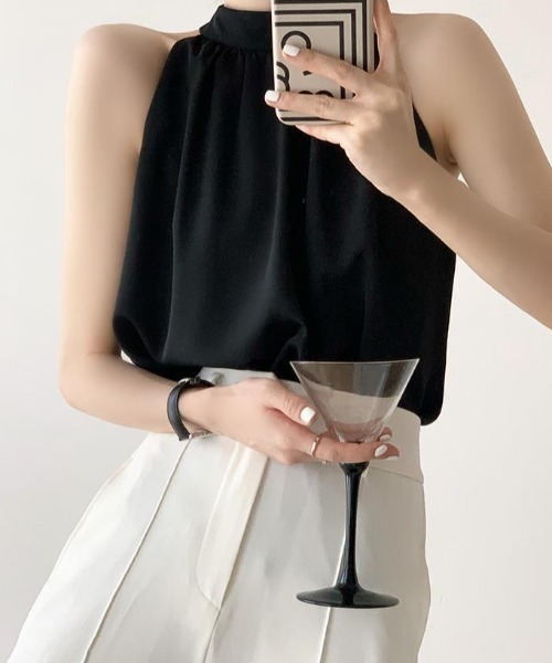 Achic(アシック)の「ノースリーブシフォンシフォン肩出し(シャツ/ブラウス・レディース・ホワイト/ブラック・M)」の22枚目の写真