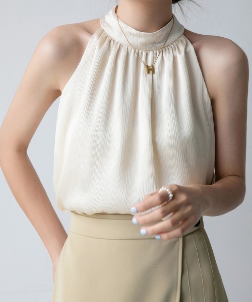 Achic(アシック)の「ノースリーブシフォンシフォン肩出し(シャツ/ブラウス・レディース・ホワイト/ブラック・M)」の19枚目の写真