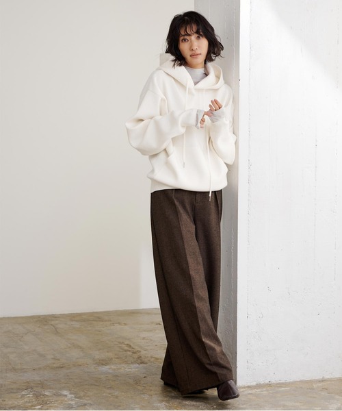 UR'S（ユアーズ）の「ﾌｨﾝｶﾞｰﾎｰﾙ付ｼｱｰﾊｲﾈｯｸﾌﾟﾙｵｰﾊﾞｰ（Tシャツ/カットソー・レディース・ダークネイビー/ライトグレー/ホワイト/ブラック・L/S/M）」の20枚目の写真