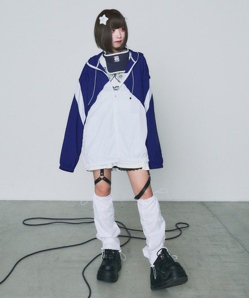 WEGO（ウィゴー）の「WEGO/【一部店限定】ストリングウィンドブレーカー（ナイロンジャケット・レディース・ブルー・FREE）」の2枚目の写真