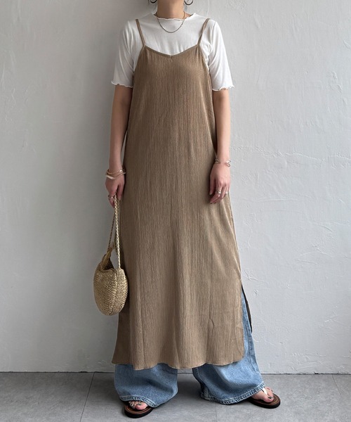 LBC（エルビーシー）の「★WEB限定★【2点セット】Tシャツセット楊柳キャミワンピース（ワンピース・レディース・ベージュ/ブラック/ブルー系・M）」の2枚目の写真